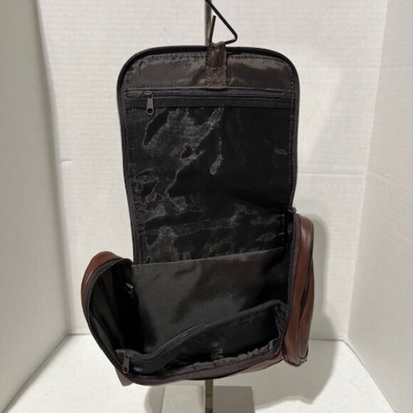Men's Travel Kit Toiletry Hanging Zippered Bag Perry Ellis Portfolio Brown - Picture 5 of 16
